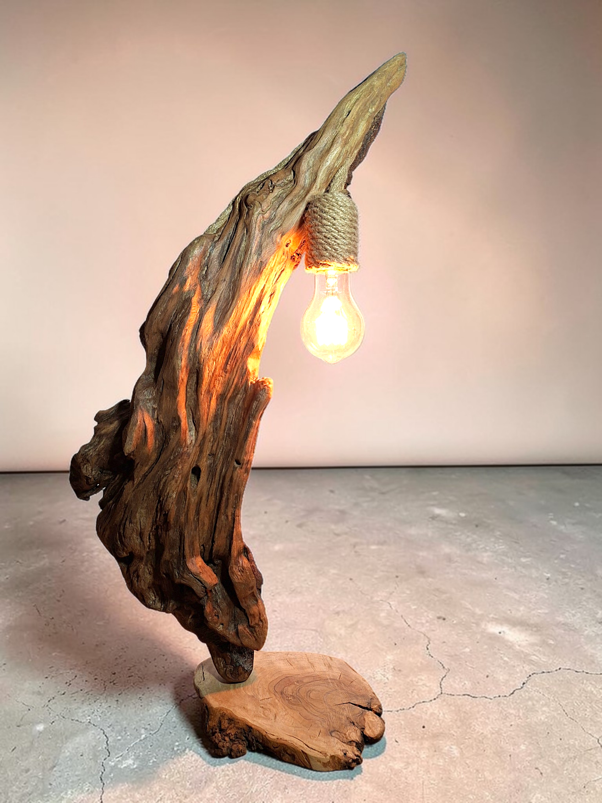 Lámpara de sobremesa "el sable" - Imagen 3