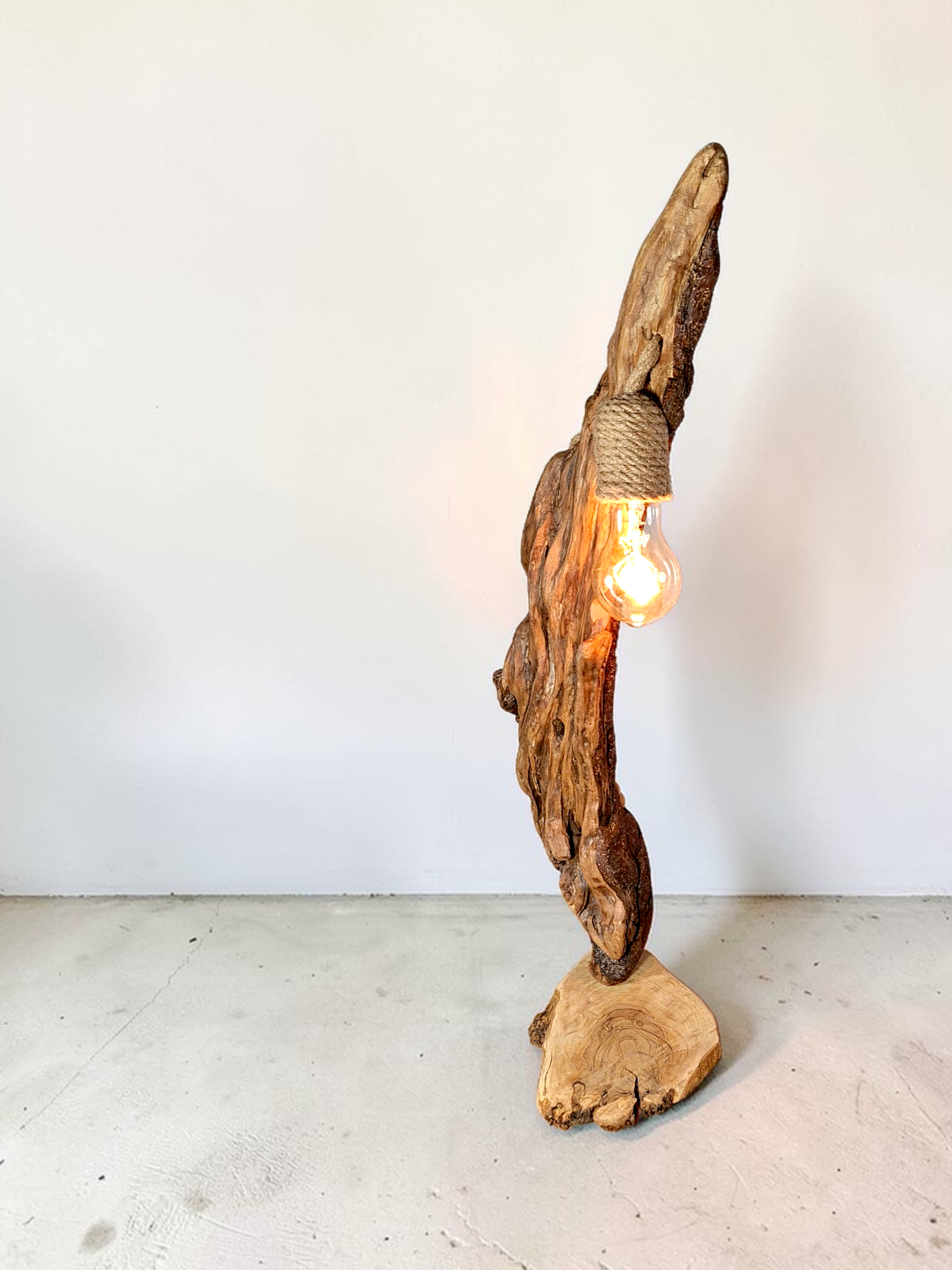 Lámpara de sobremesa "el sable" - Imagen 6